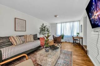 Grosse Pointe Detroit 3BR - Sleeps 8 - Yard home - - 7