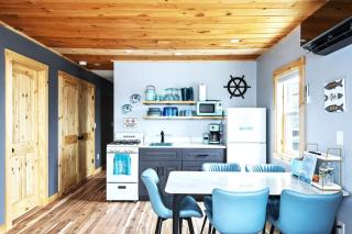 Sea & Sun Cottage # 2 - Hampton - 9