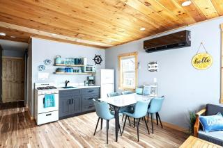 Sea & Sun Cottage # 2 - 7