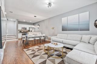 Amazing 3 Bdr House near Disney - LV22106 - 8