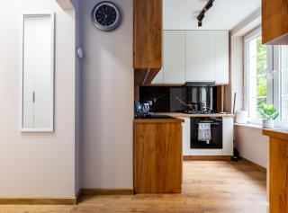 Old Town Elegant Apartment by BookingHost - 1
