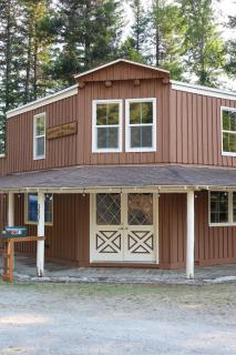 Book the entire Wilderness West Resort - 2