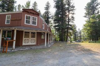 Book the entire Wilderness West Resort - 4