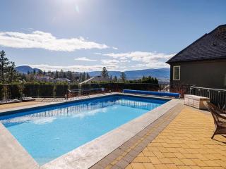 Under the Tree - Bed & Breakfast - Kelowna - 1