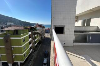 Cobertura com piscina e vista mar - 6