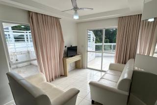 Cobertura com piscina e vista mar - 5