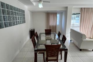 Cobertura com piscina e vista mar - 3