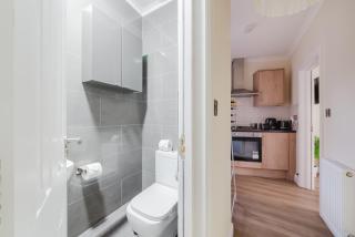 Business and Contractor stays 50OFF Monthly 3 Bed Sleeps 7 - London - 1