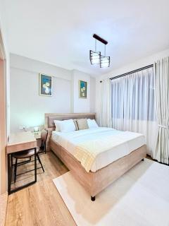 Riana Retreat Two Bedroom Apartment Heated Pool Sauna Steam Room GYM - 2