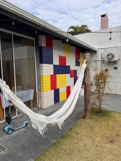 Quarto de solteiro em casa familiar - 1