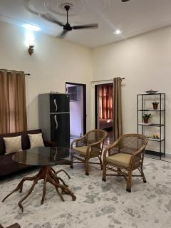 Silver Oaks Dalanwala by Jabula Getaways - Dehradun - 9