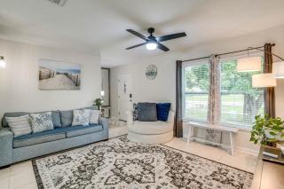 Port Charlotte Home w/ Sunroom, Grill & Fire Pit! - 6