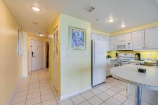 Luxury 18th Floor 1 BR Beach Condo Direct Oceanfront - 3