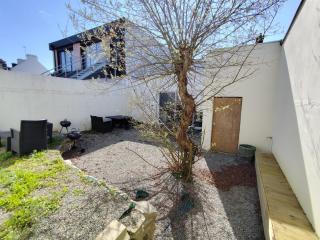 Beau studio soigné avec terrasse partagée - 1