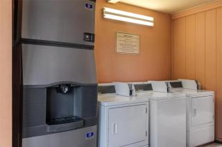 Best Western Charleston Inn - 4