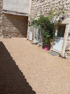 Maison en pierre village calme - cour fermée, parking et wifi gratuit, idéale famille - 9