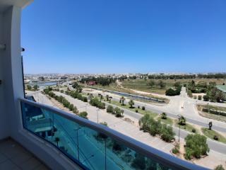 Luxury 1 bedroom apartment Lac 2 - Al ‘Uwaynah - 9