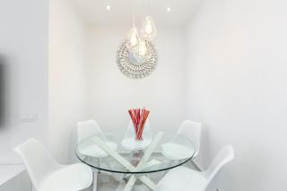 Minty Stay - Bright La Merced - 7