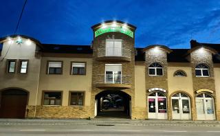 Hotel Pálma - Nyírbátor - 0