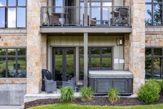 Unbeatable Location, Sleeps 5, Ski Access Across the Street, Large Hot Tub, Walk to the Lift - Park City - 7