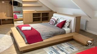 Apartamento con Bañera frente a la Calle Torta - 4