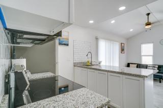 Sleek and Modern El Paso Retreat about 6 Mi to Downtown! - El Paso - 1