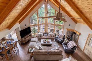 Cozy Pines Cabin in Munds Park - 3