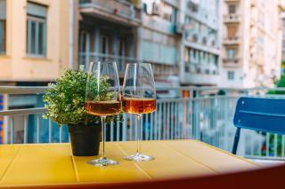 Rebel's Rest - 4BR Apartment - Athen - 3