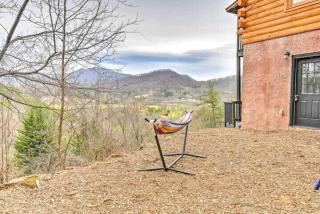 Mountain Views Covered Deck w Hot TubSleeps 11 - 7