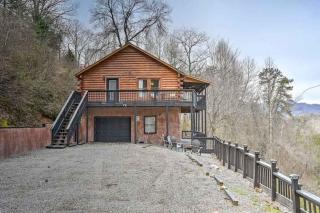 Mountain Views Covered Deck w Hot TubSleeps 11 - Canton - 6