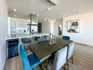 2BR Iconic Oceanfront Escape - Puerto Peñasco - 1