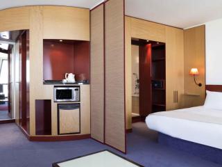 Novotel Suites Marseille Centre Euromed - Marseille - 4