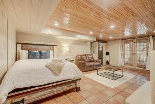 Adobe del Sur Architectural Gem Near Broadmoor - 6