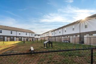 Arte Luxury Townhomes B1 I Comfy 2 Bed 25 Bath - Oak Grove - 4