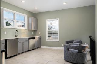 Arte Luxury townhomes D7 Comfy 2 Bed 25 Bath - 1