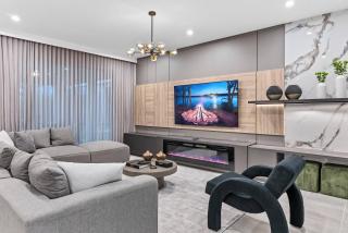 Brand New 07 Bedrooms At Solara Resort - 6