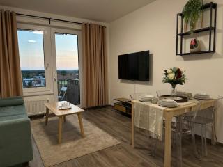 Cozy Modern Apartment, 20 mins to Center - Prague - 3