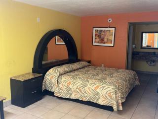 Apollo Inn - Downtown - 7