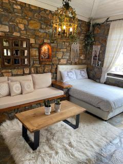 Stone cottage by the Coast of Olympus - Leptokarya - 7