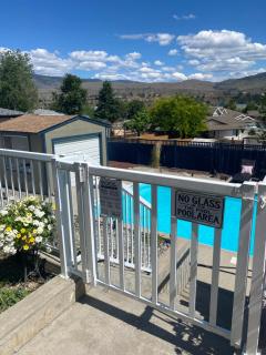 Mountain View Villa with Saltwater Pool - Oliver - 1