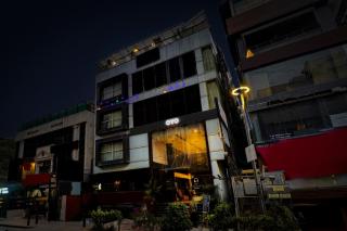 Collection O 29 Church's Inn Near Cubbon Park - 7