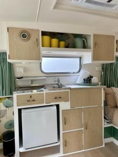 Castlemaine Gardens Vintage 60's Caravan - Castlemaine - 4