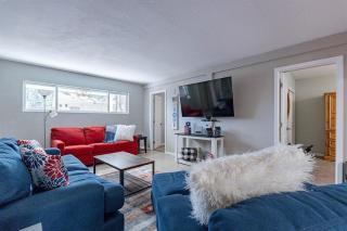 New Listing - Cedar Escape -Close to Lakes & Golf - 3