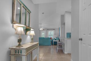 The Blarney Stone 4BR Beach Cottage Pet Friendly Golf Cart Pools Private Beach! - 3