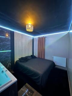 Appartement luxueux avec jacuzzi - Cergy - 7