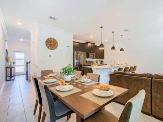 Family Oasis with Private Pool and access to 2 clubhouses - Free Waterpark - Kissimmee - 1