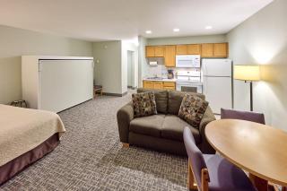 107 Ocean Picture Academy - Beachfront Condo - Pool Hot Tub & Full Kitchen - 3