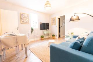 Élégance et Bien-être dans notre T2 à Epernay - 5