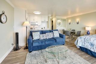 Oceanfront Condo - Easy Beach Access - Pool and Hot Tub - 2