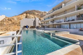 Cascadas Luxury Condo in Pedregal with Jacuzzi - 7